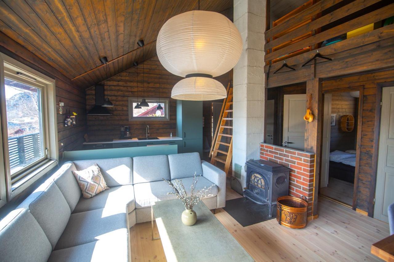 Fidjeland Holiday Home Sinnes Exterior photo